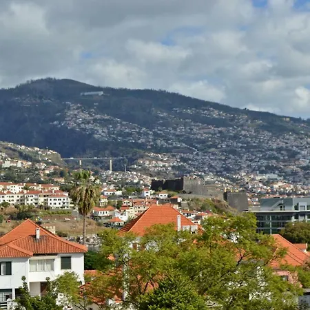 In The Of Funchal Up 2 At 6 Pers * Gaula