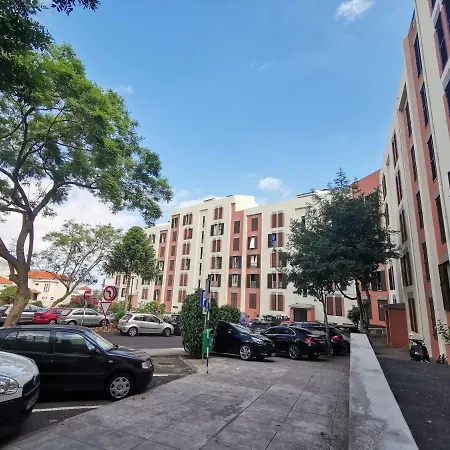 Apartment In The Of Funchal Up 2 At 6 Pers Gaula