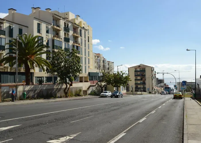 In The Of Funchal Up 2 At 6 Pers * 加乌拉